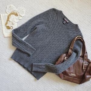 cashmere Kirkland signature grey cableknit design sweater